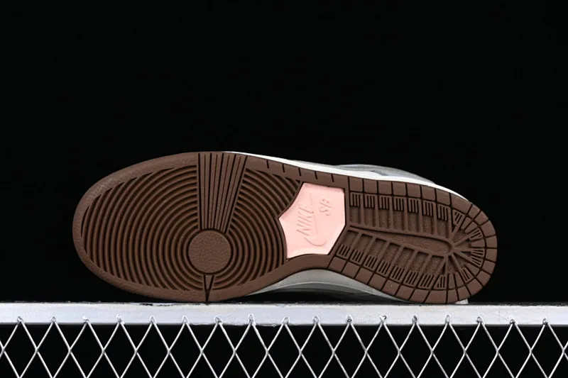 All categories Nk SB Dunk Series Nk SB Dunk Low low-top sneakers N version Yuto Horigome x Nk SB Dunk Low joint model SB low-top casual sports skateboard shoes FQ1180-001